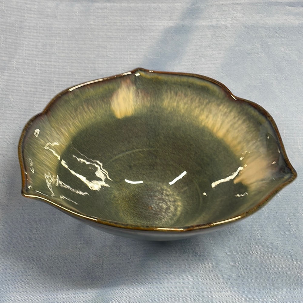 Bill Campbell art pottery bowl